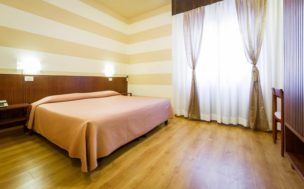 Hotel Reale Montecatini Terme Room photo